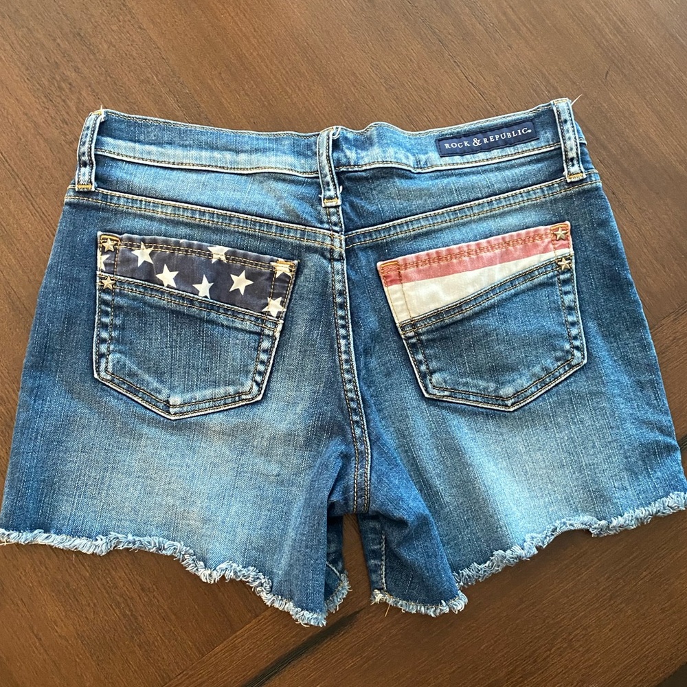 Jean shorts - Picture 2 of 7